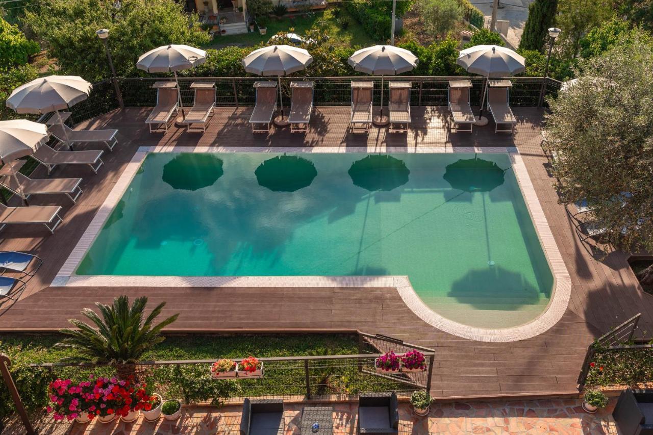 La Mortella Bed & Breakfast Albanella